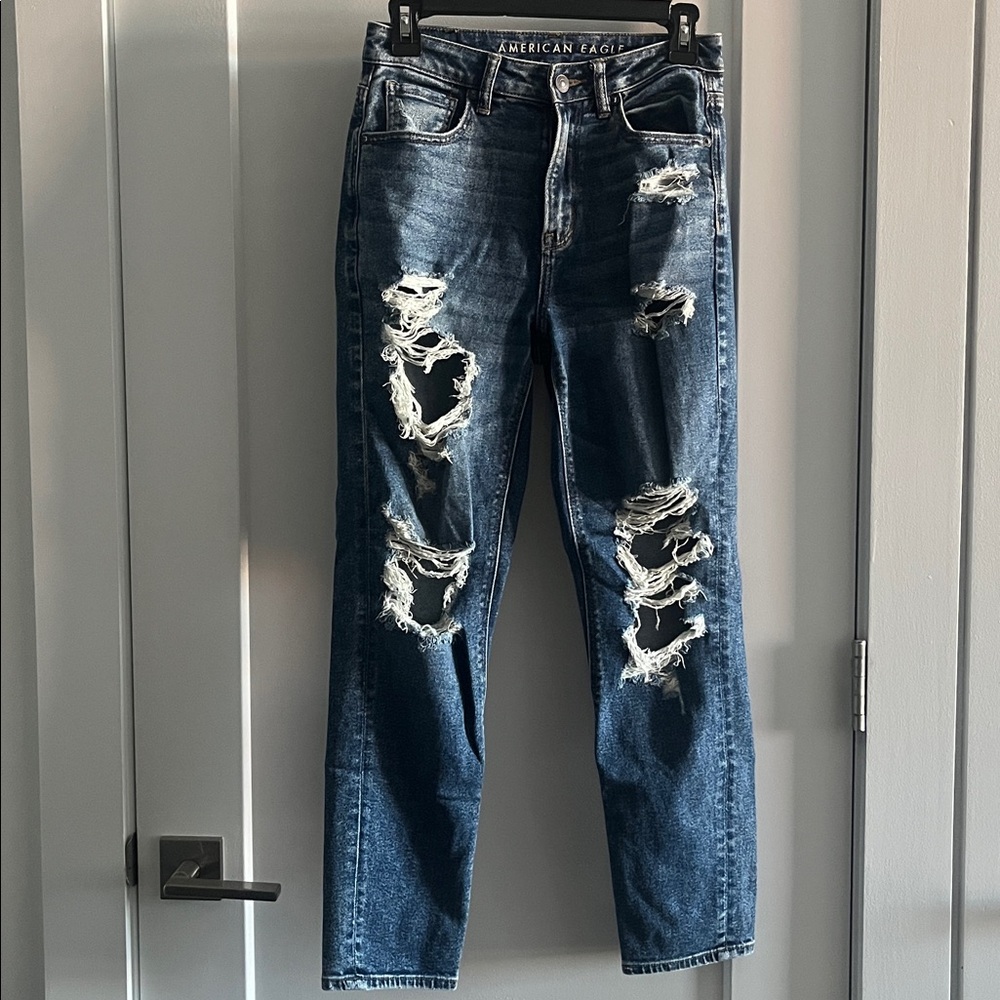 American Eagle Mom Jeans